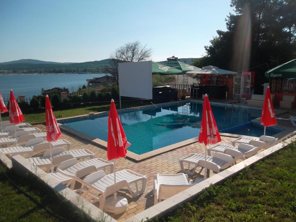Safo Apartments And Rooms Sozopol Phòng bức ảnh