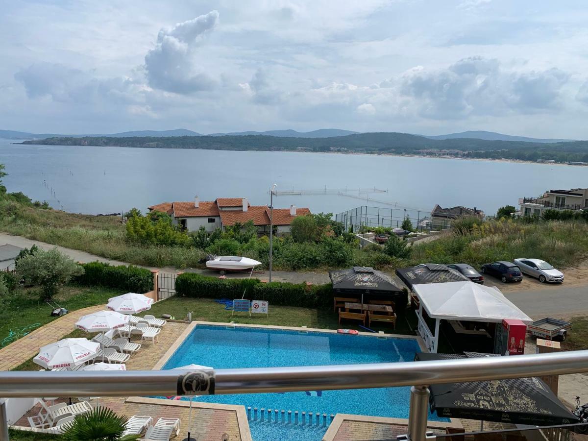 Safo Apartments And Rooms Sozopol Ngoại thất bức ảnh